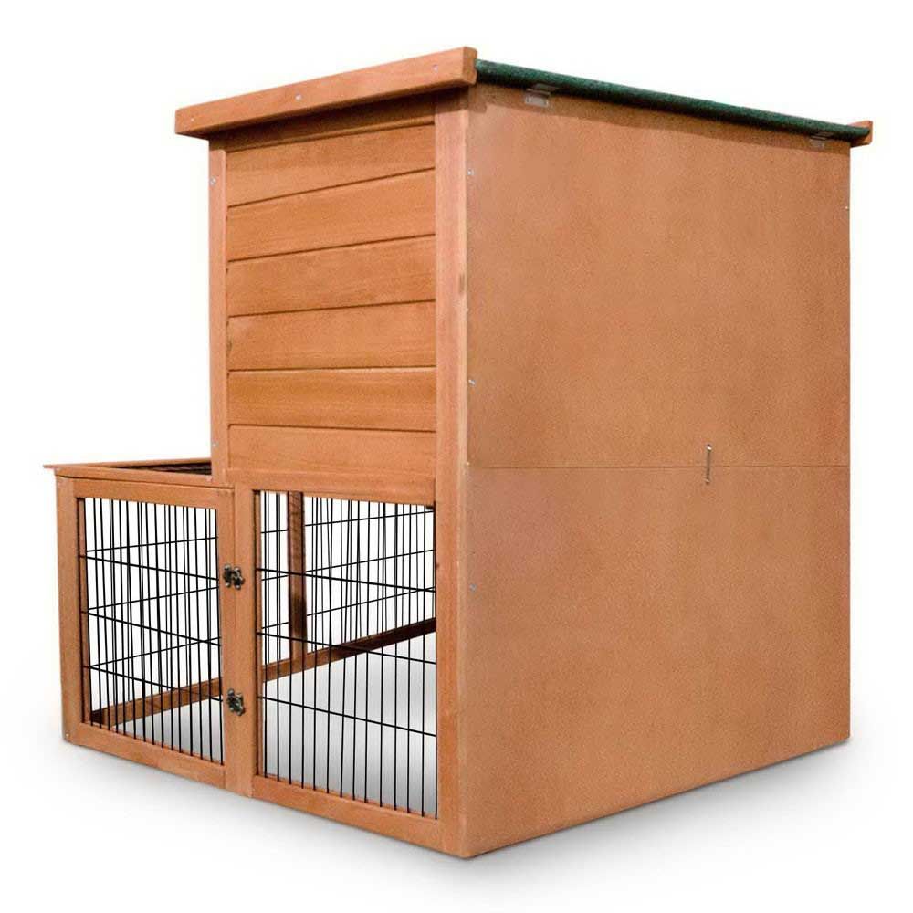 Roomy Two Storey Hutch with Run