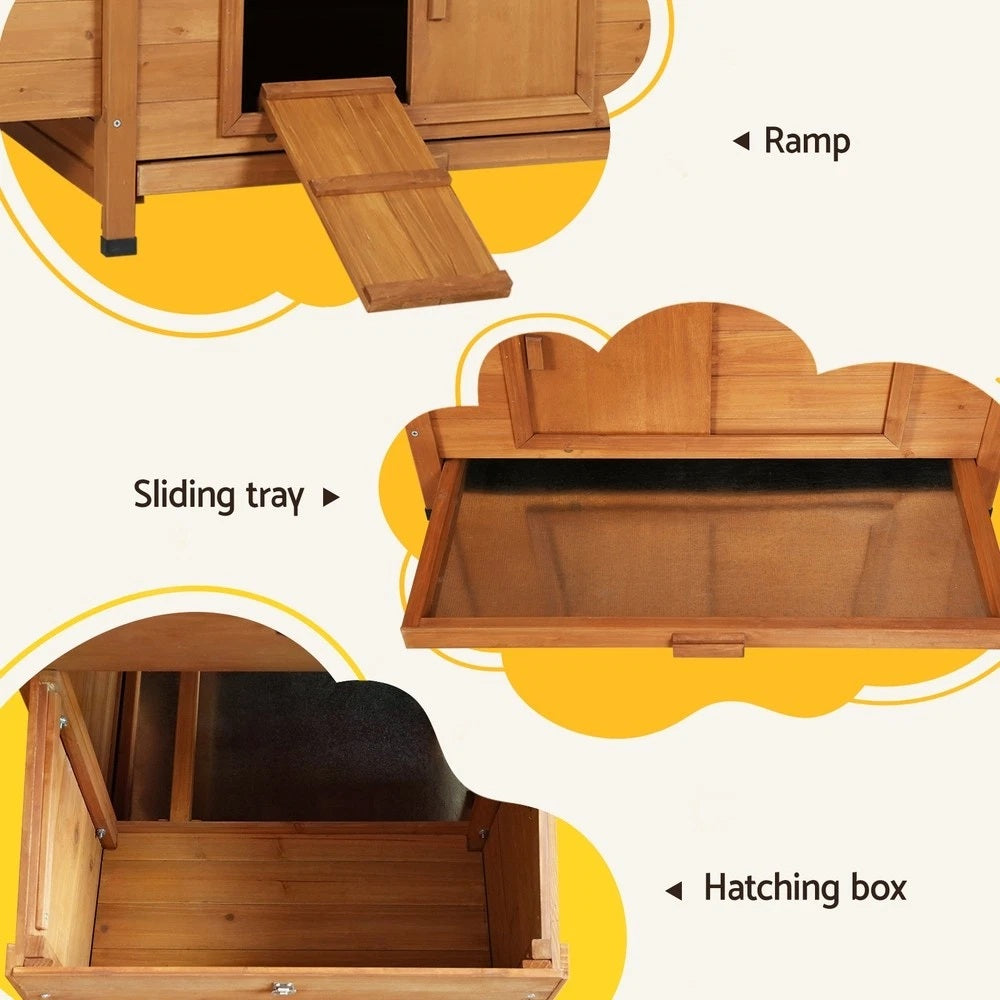 A built-in ramp, slide out cleaning tray, and spacious nesting boxes for happy hens.