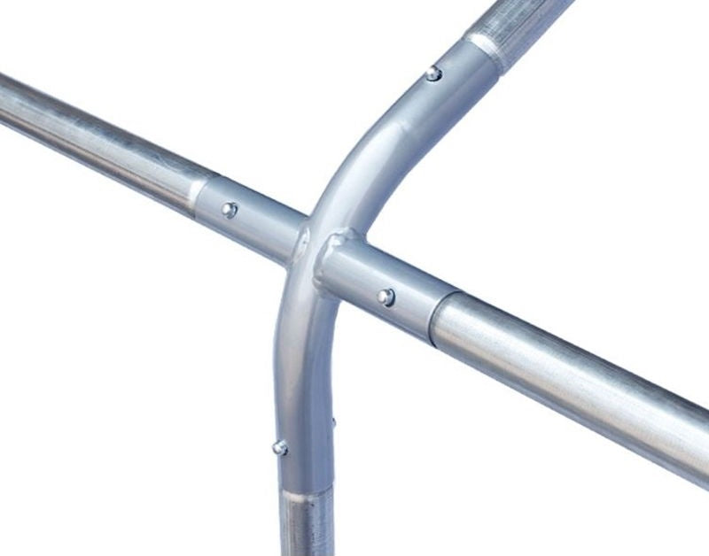 Close-up of the corner connector on the 8m run.