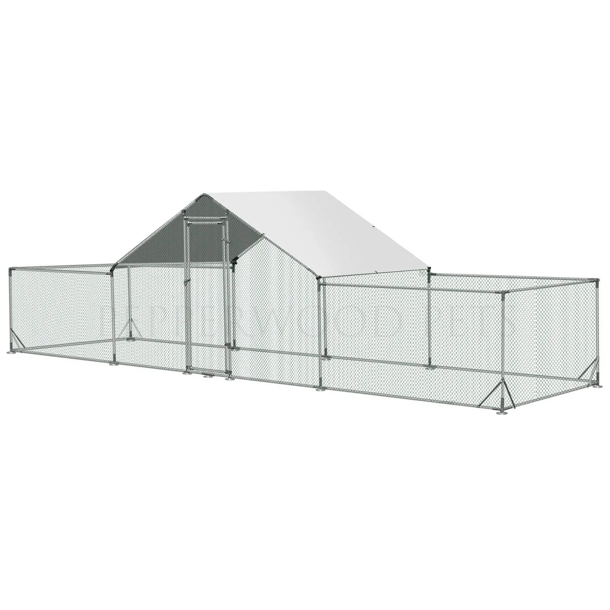Long narrow chicken coop with a spacious 7m design.
