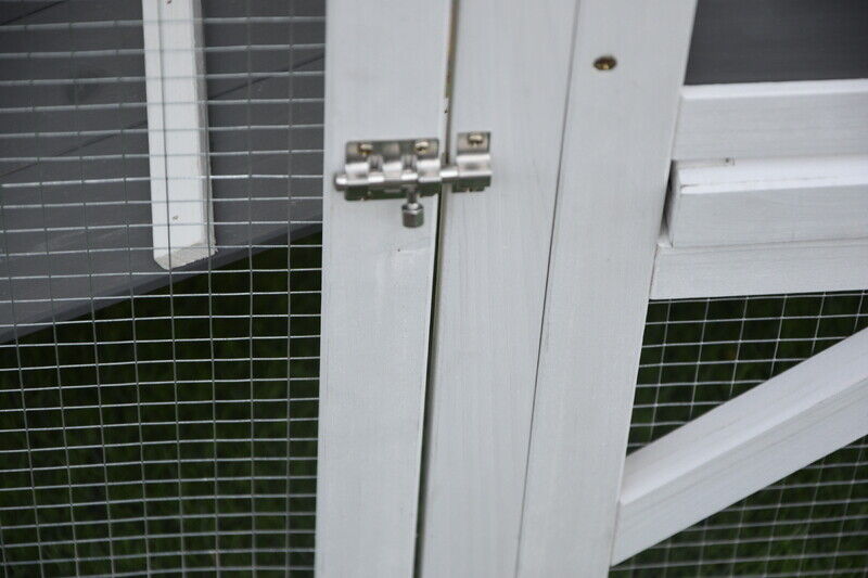 Locking latch on the run keeps your hens safely inside.