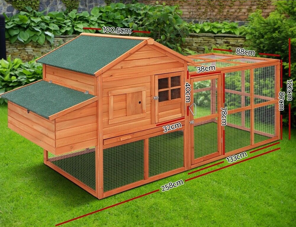 Luxurious Chicken Coop and Run Combo